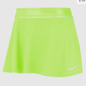 NWOT Nike Court Dri-Fit tennis skirt
